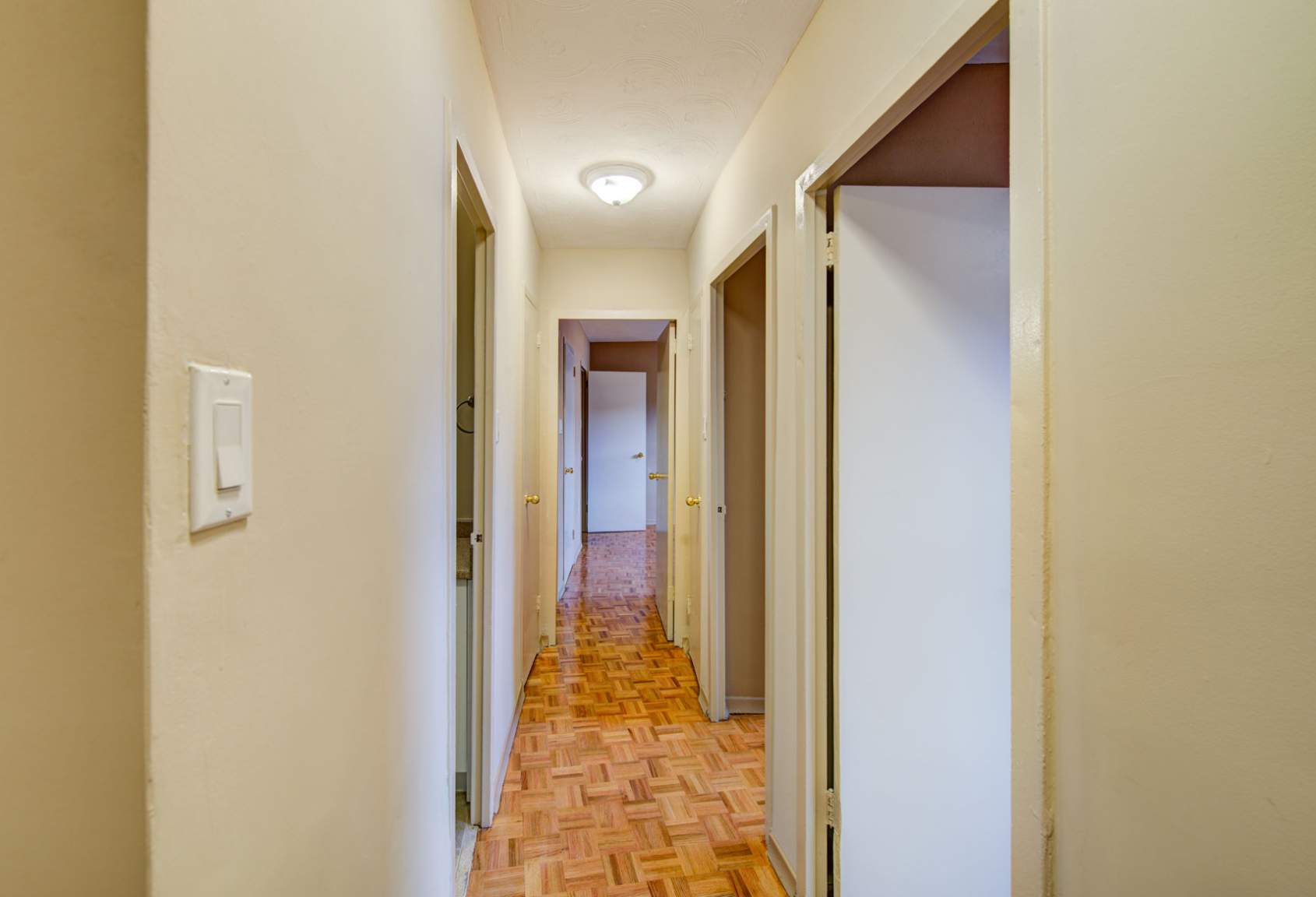 Linwood Apartments - Photo 23