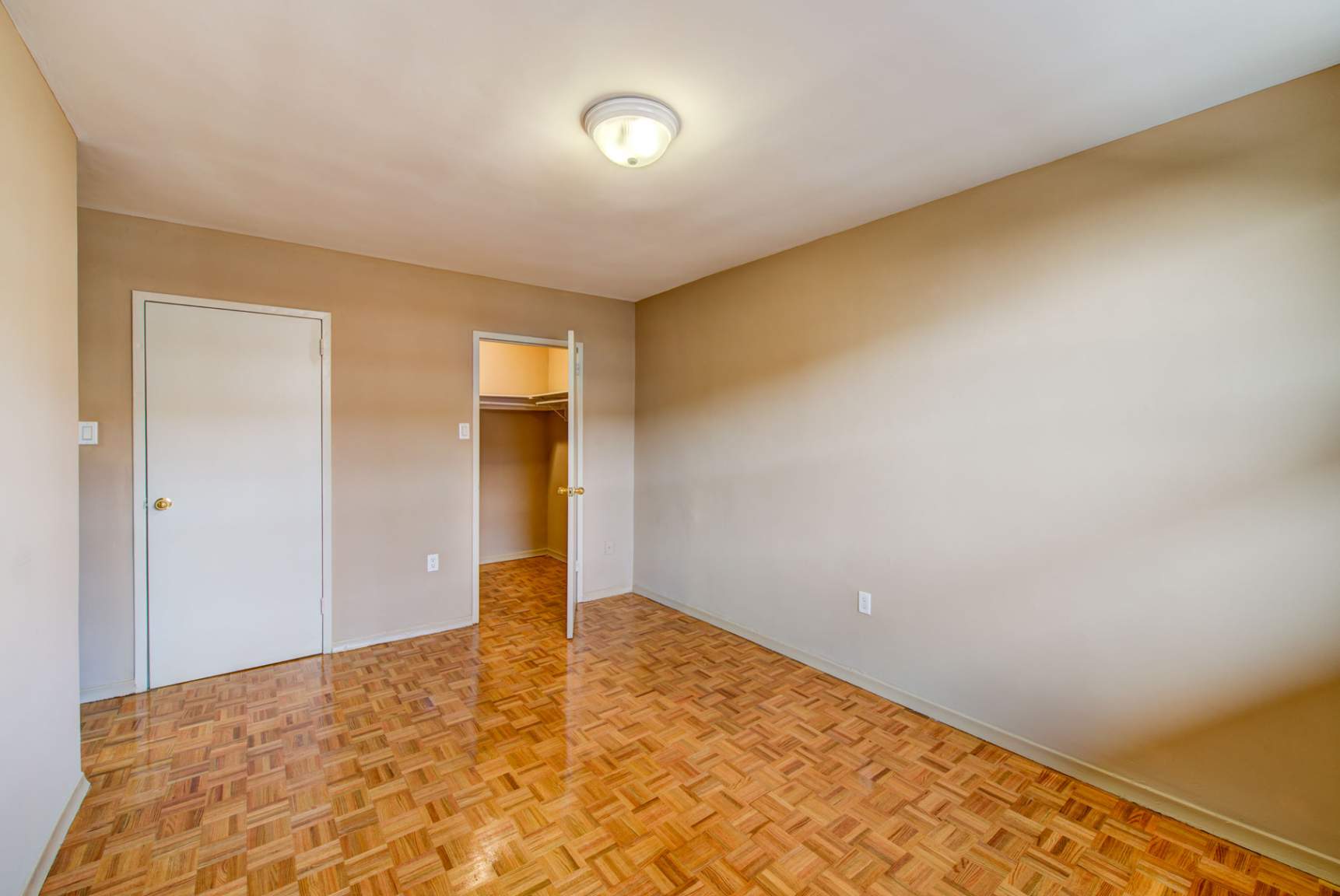 Linwood Apartments - Photo 25