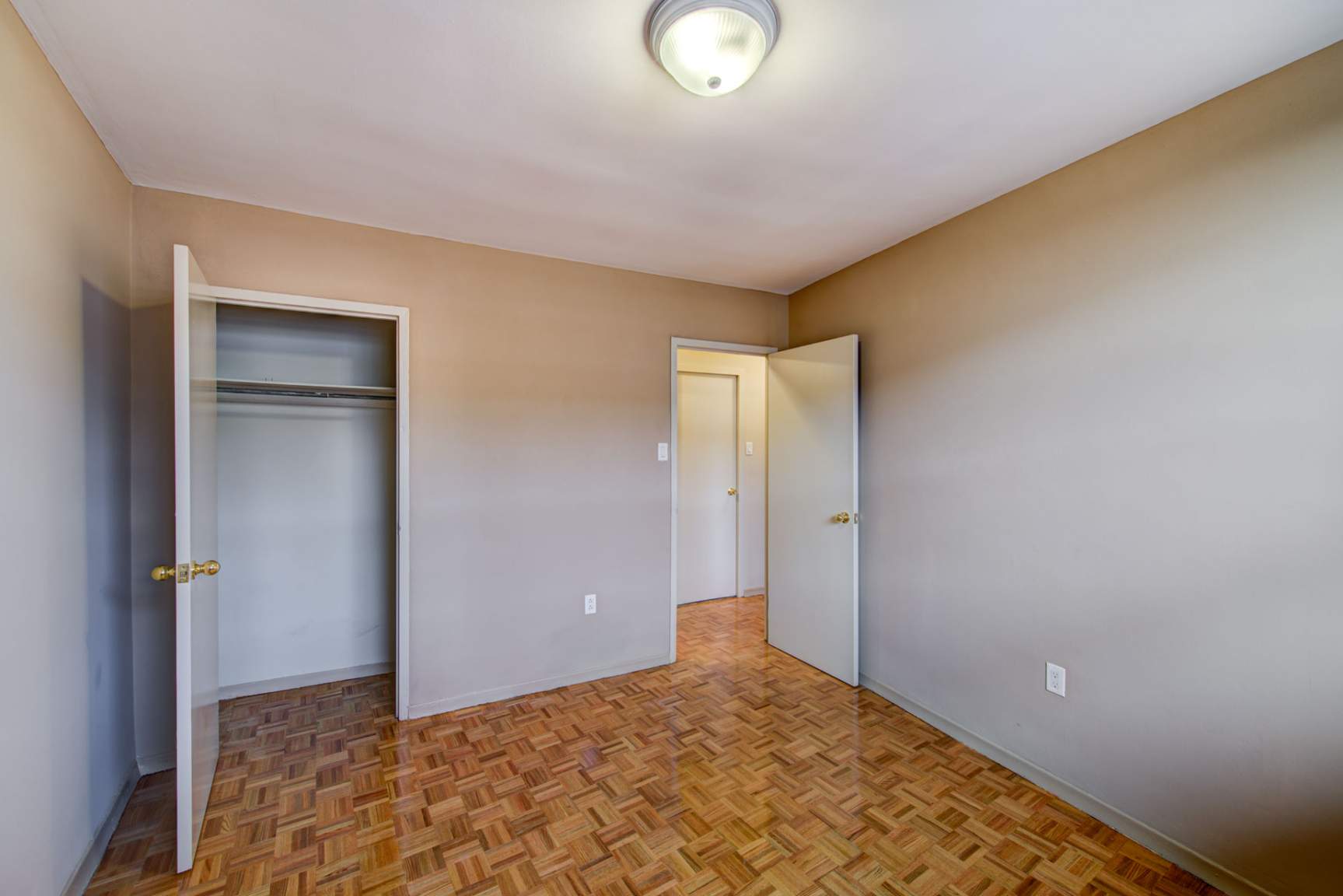 Linwood Apartments - Photo 26