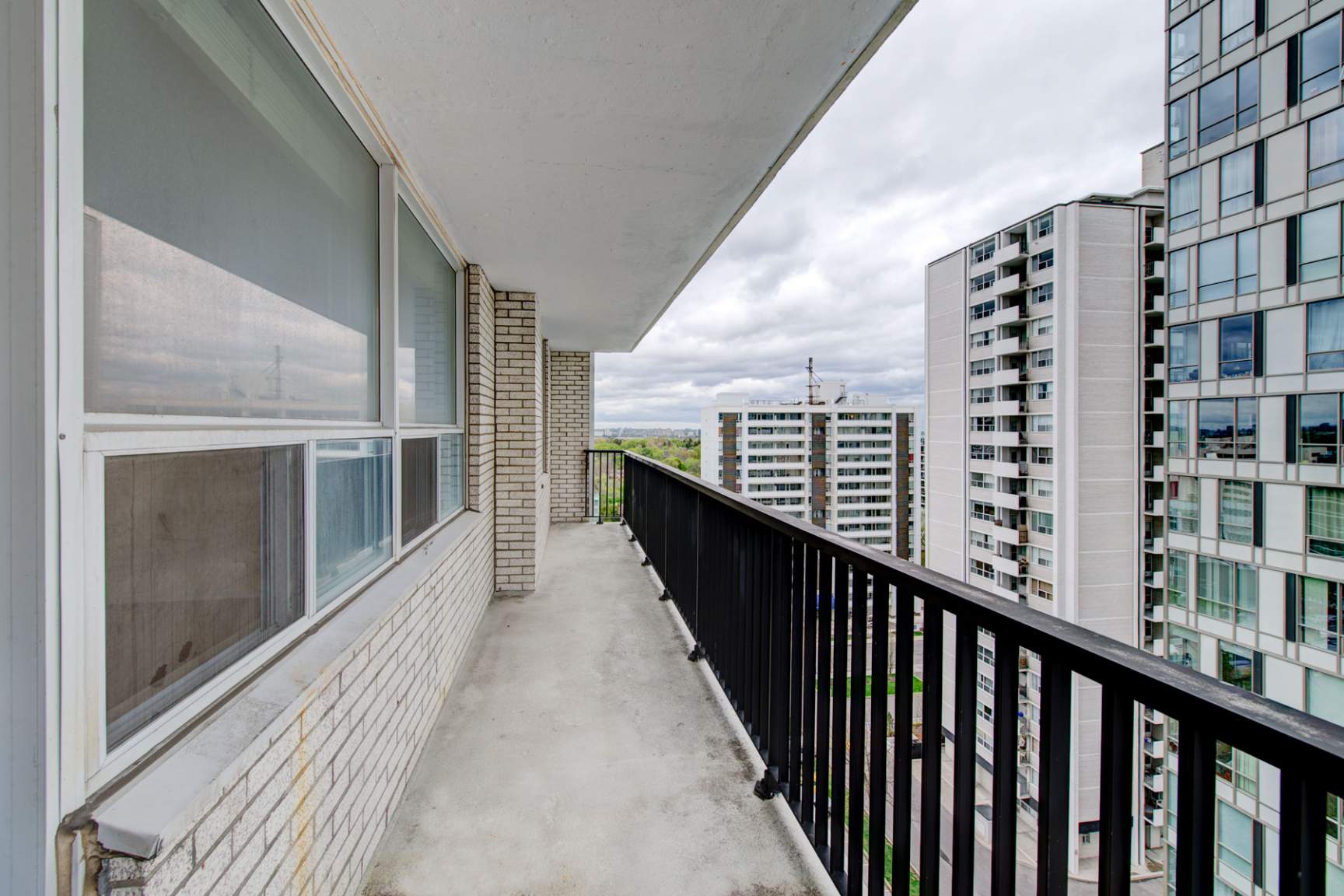 Redpath Tower - Yonge and Eglinton - Photo 24