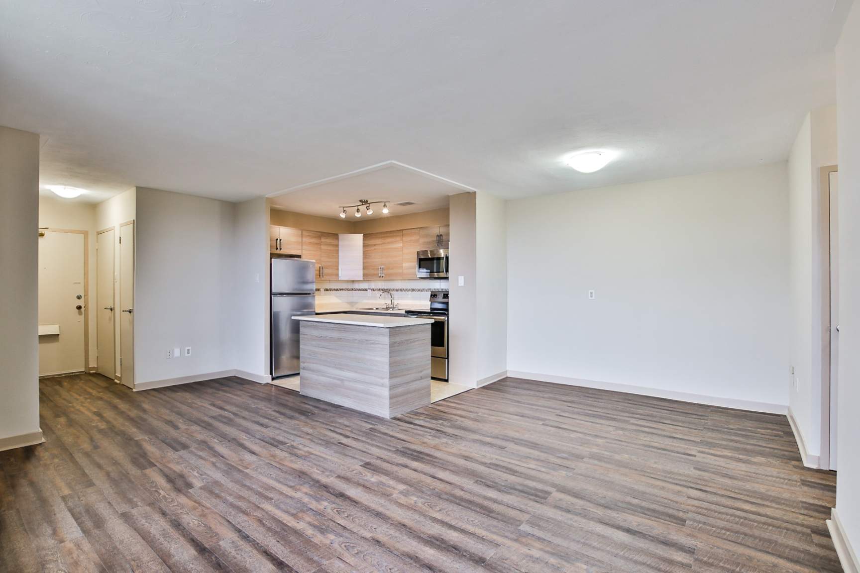 Linwood Apartments - Photo 14