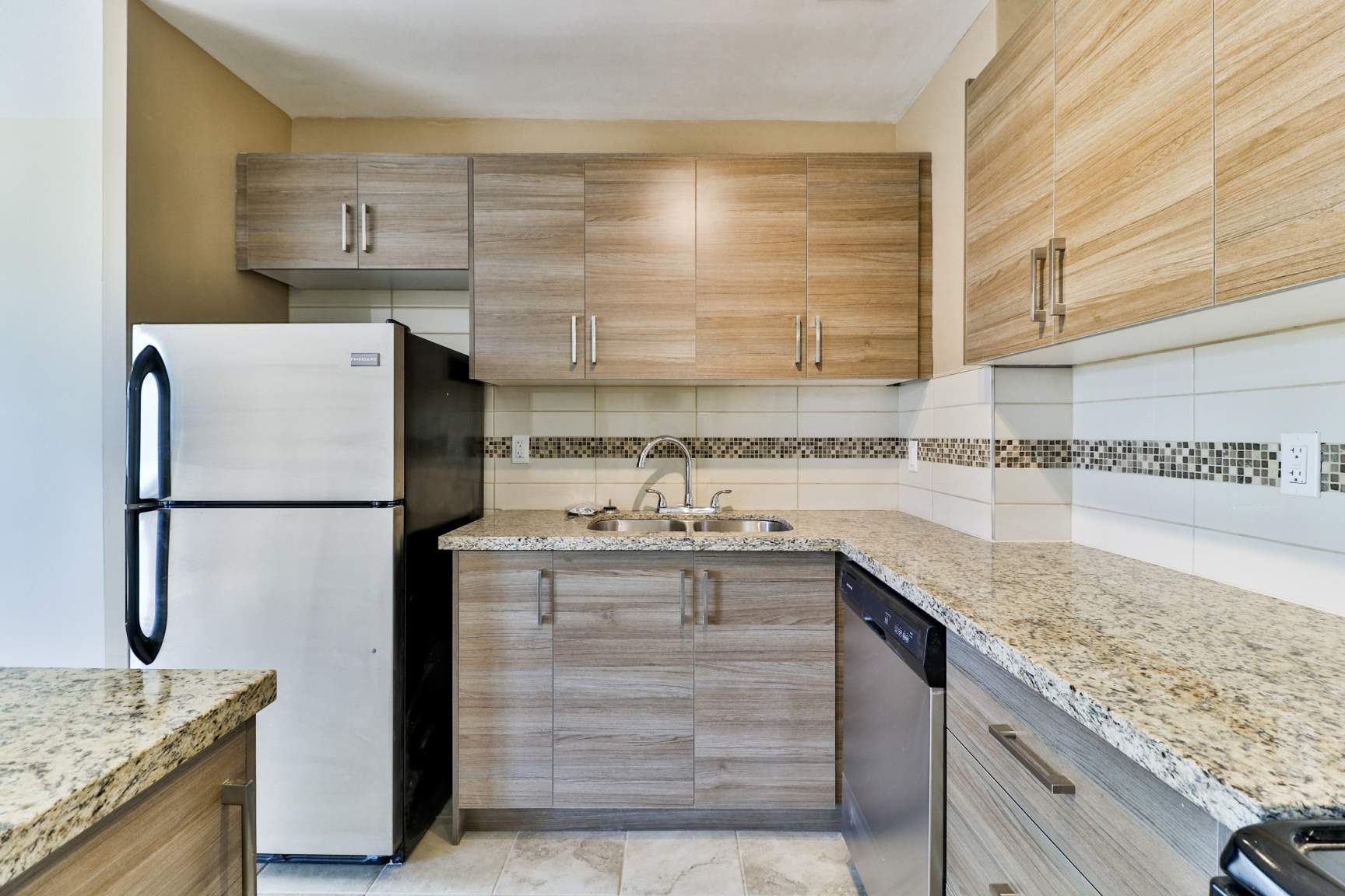 Lake Promenade Community - 220 Lake Promenade - Photo 19