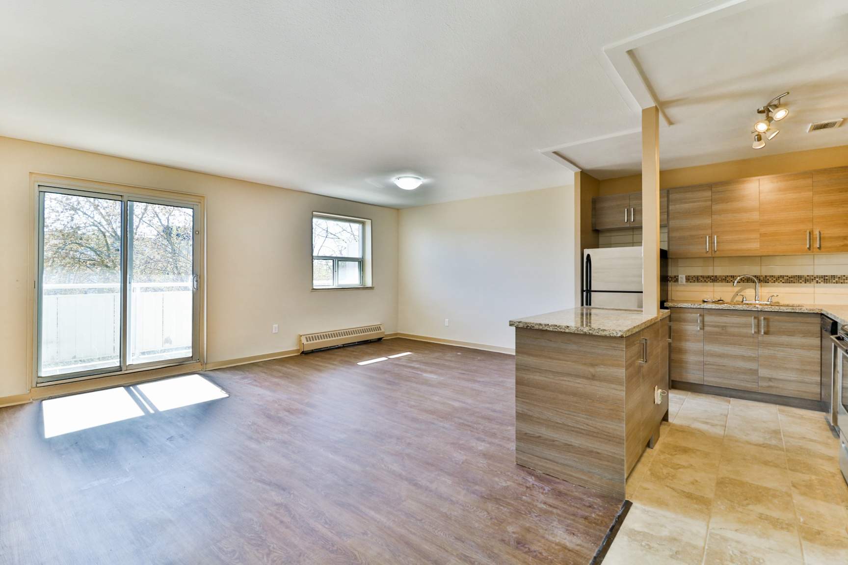 Lake Promenade Community - 220 Lake Promenade - Photo 15
