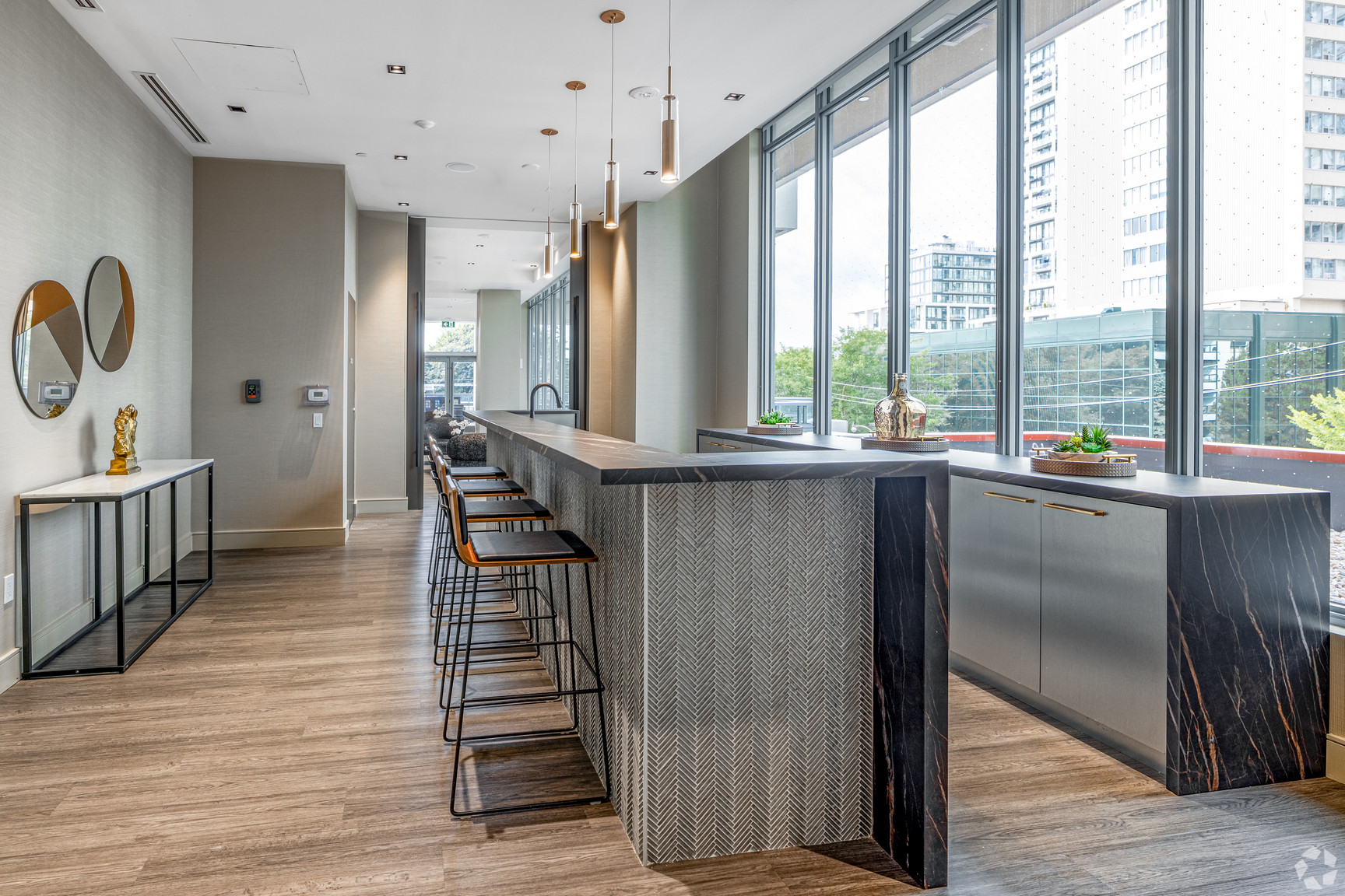 Dunfield Tower - Photo 17