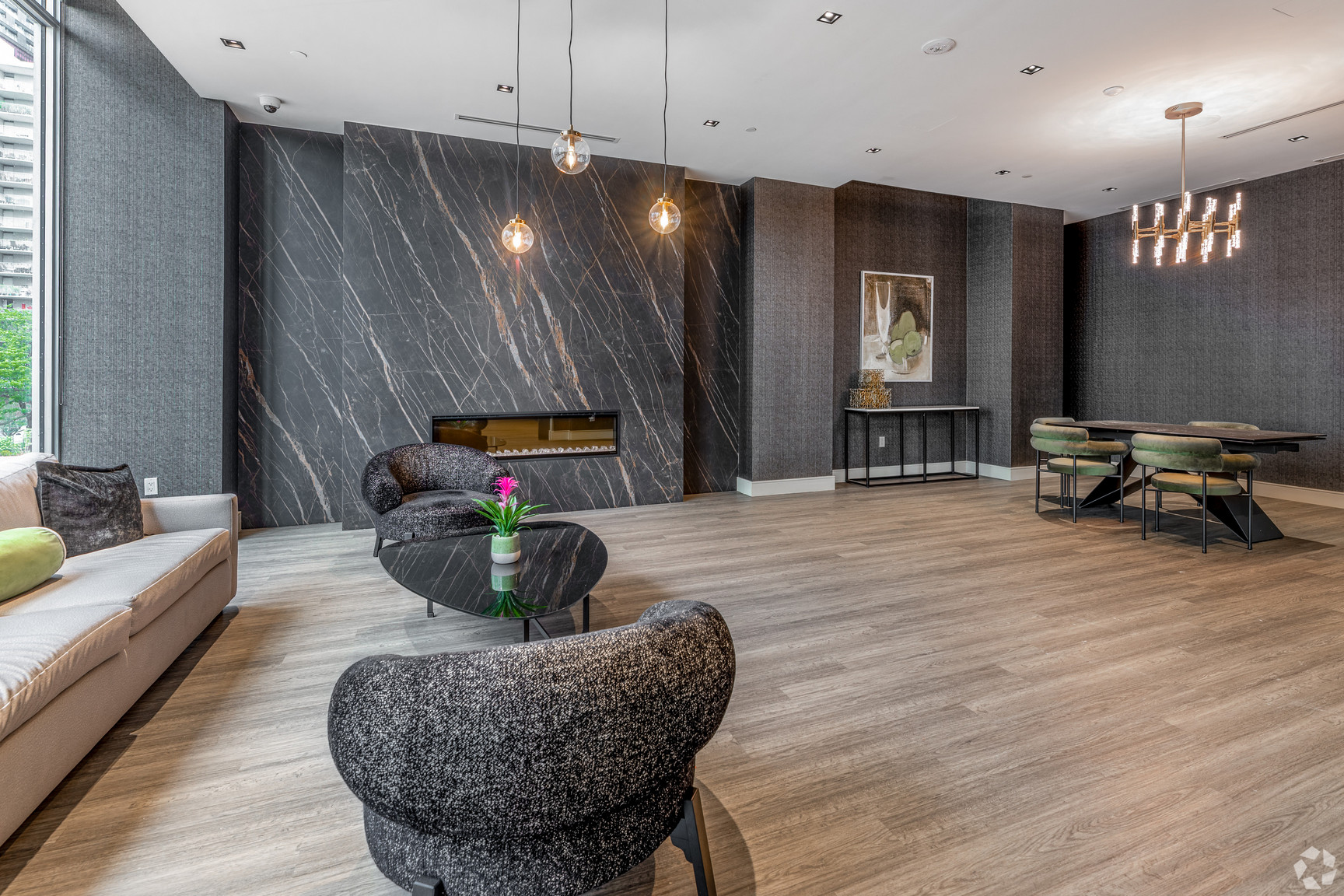 Dunfield Tower - Photo 18