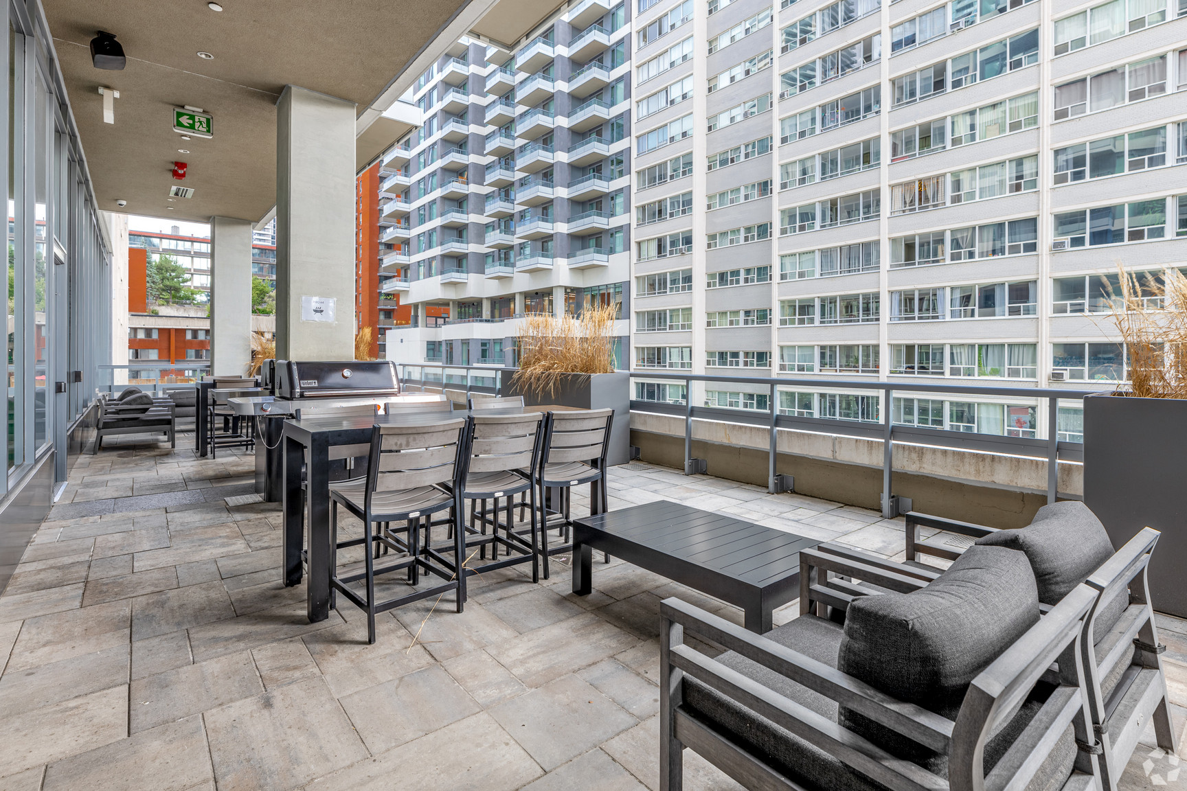 Dunfield Tower - Photo 16