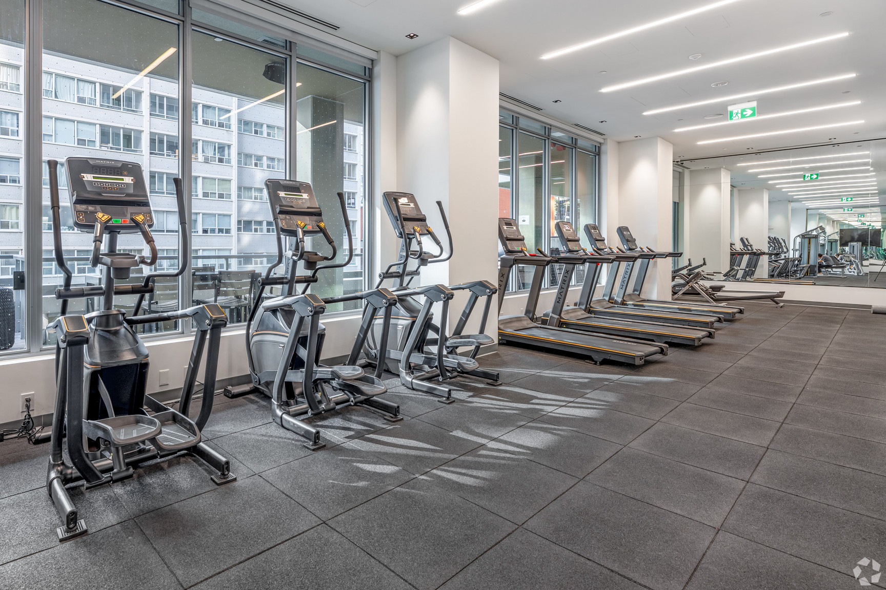 Dunfield Tower - Photo 19
