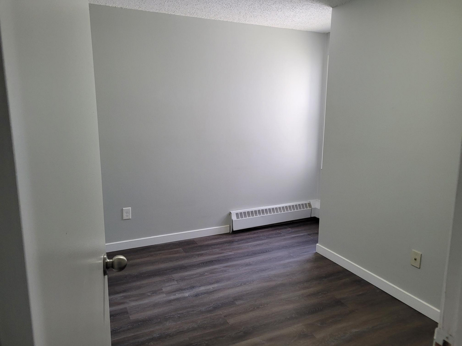 Century Plaza 12915/25 65 St in Belvedere ***1 & 2bdr Units + Walking Distance to Transit - Photo 13