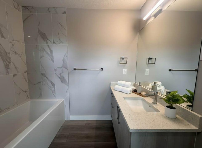 University Gate Accommodation &ndash; Furnished Rooms Near U of A