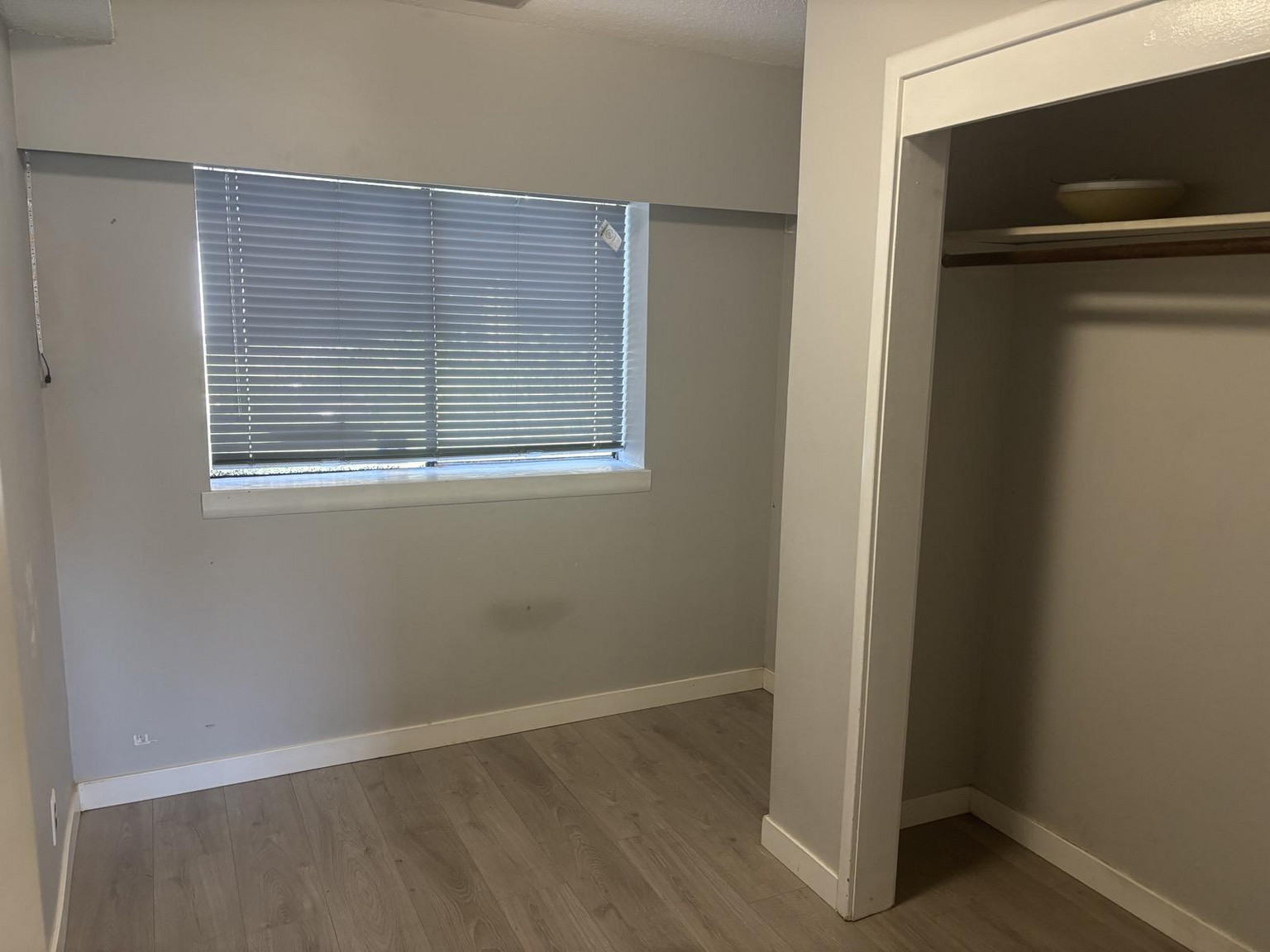 [ID#190] Willingdon Heights 3BR Garden Suite - Photo 24