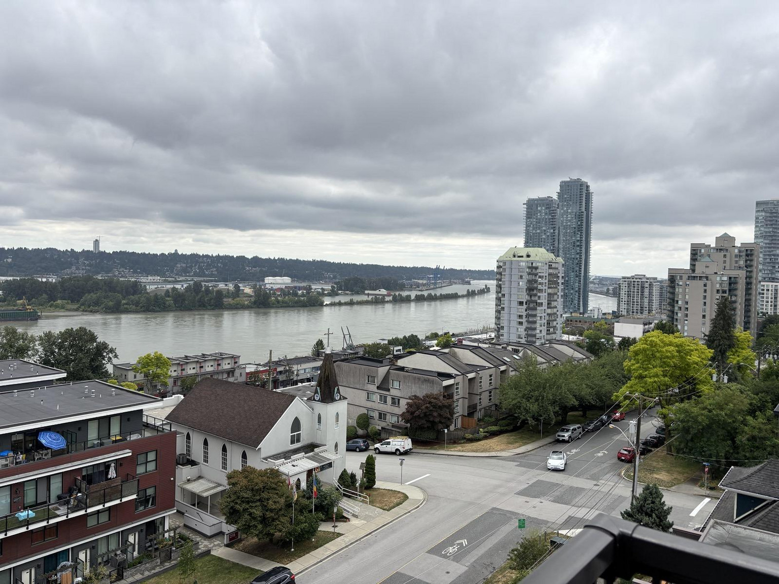 [ID#028] NEW WEST 2BR w/ views of Fraser River - Photo 32