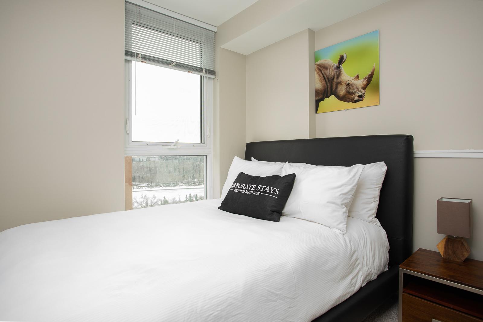 Modern Apartment in Edmonton | Utilities Included - Photo 12