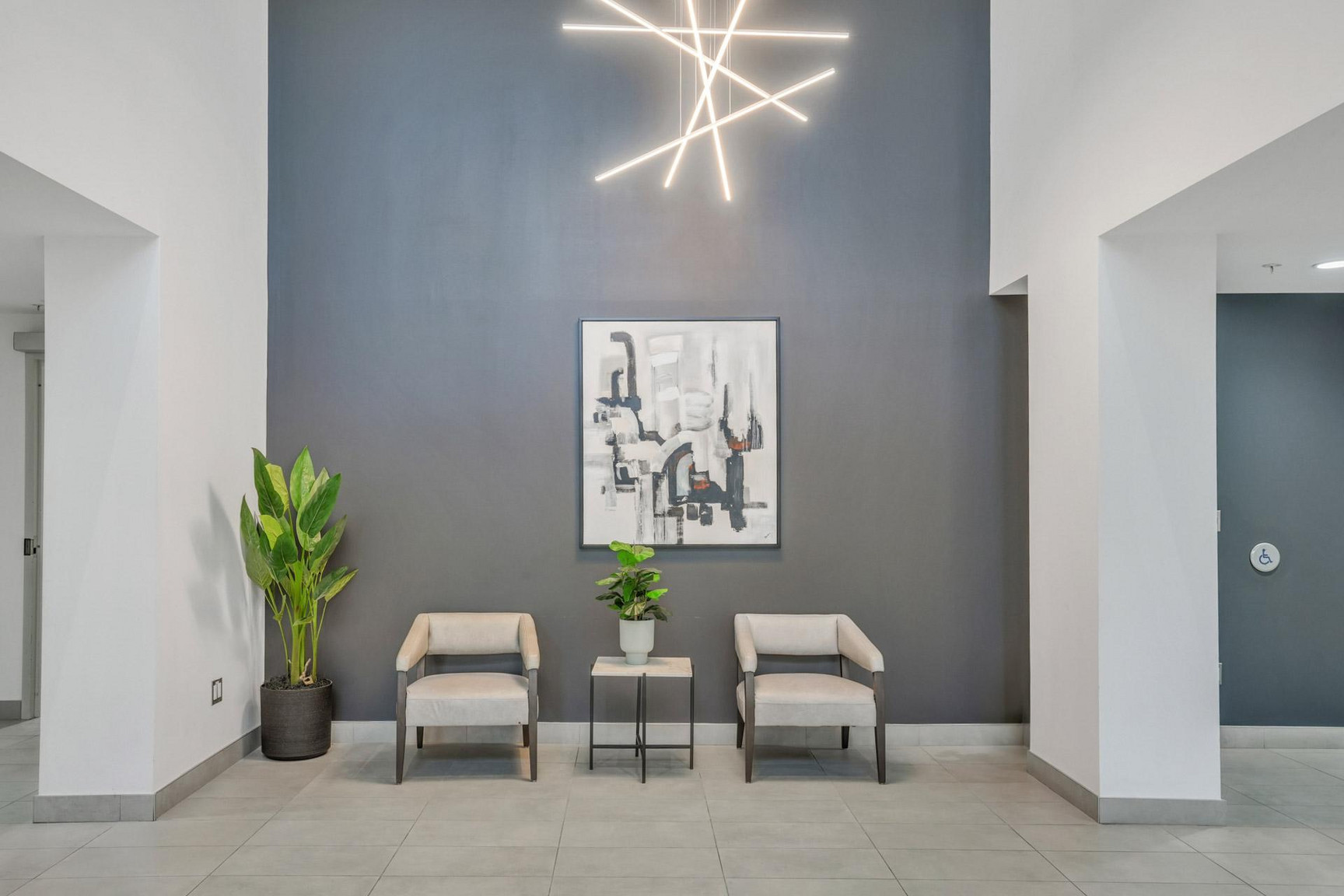 Modern Apartment in Ottawa | All inclusive | Short-term Rental - Photo 4