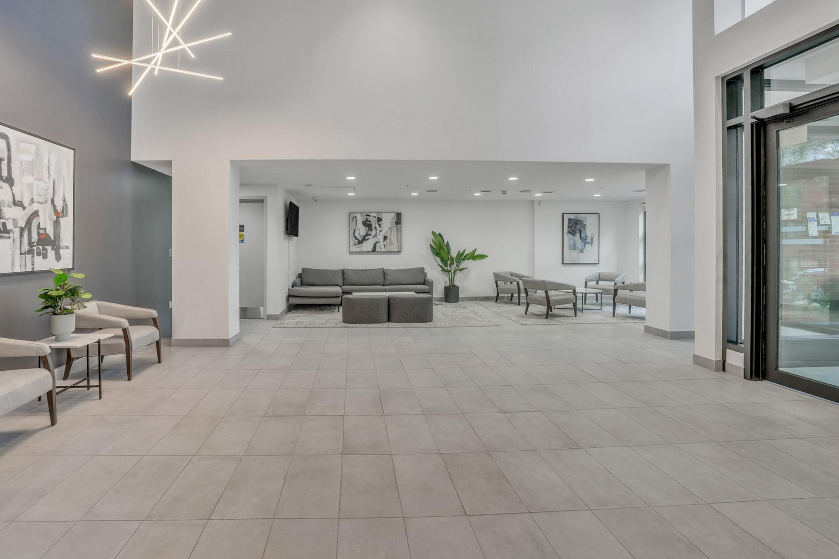 Modern Apartment in Ottawa | All inclusive | Short-term Rental - Photo 5