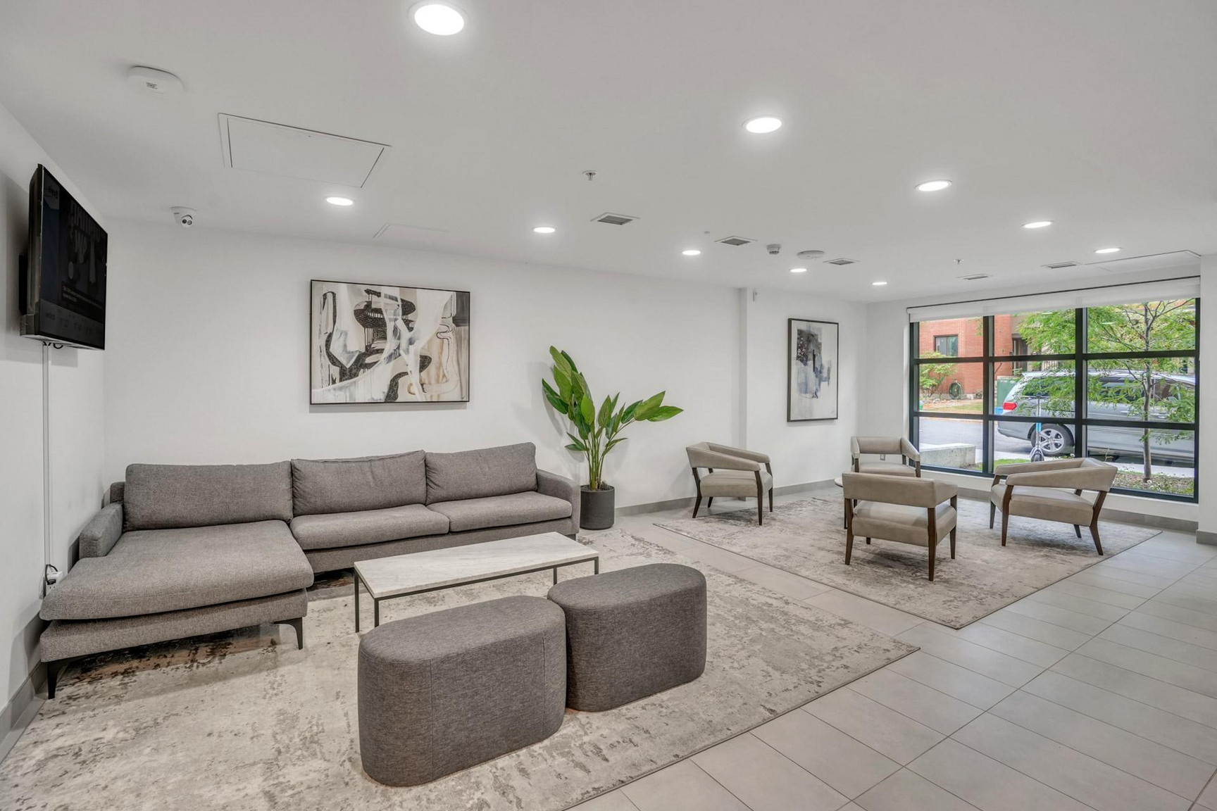 Modern Apartment in Ottawa | All inclusive | Short-term Rental - Photo 6