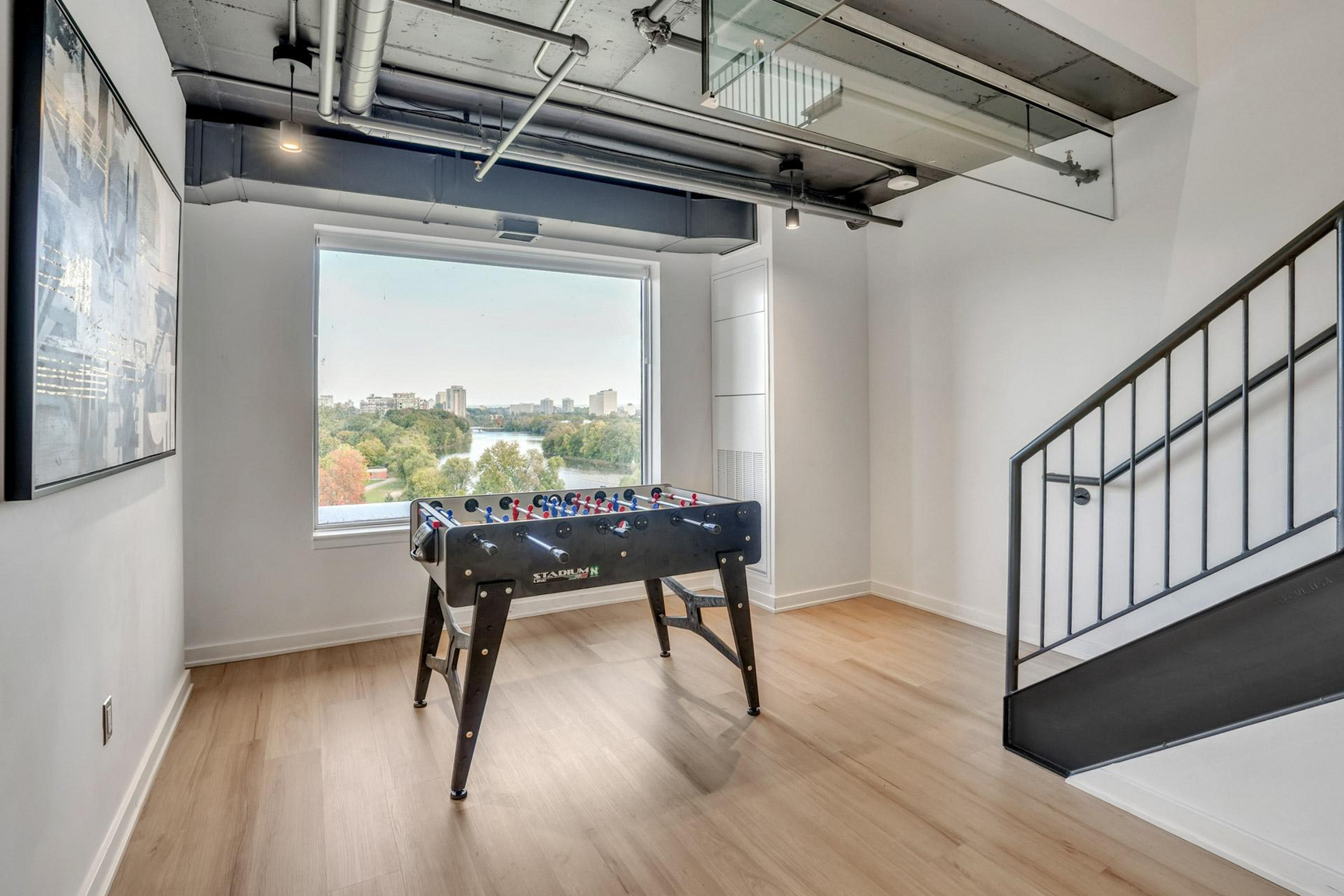 Modern Apartment in Ottawa | All inclusive | Short-term Rental - Photo 10