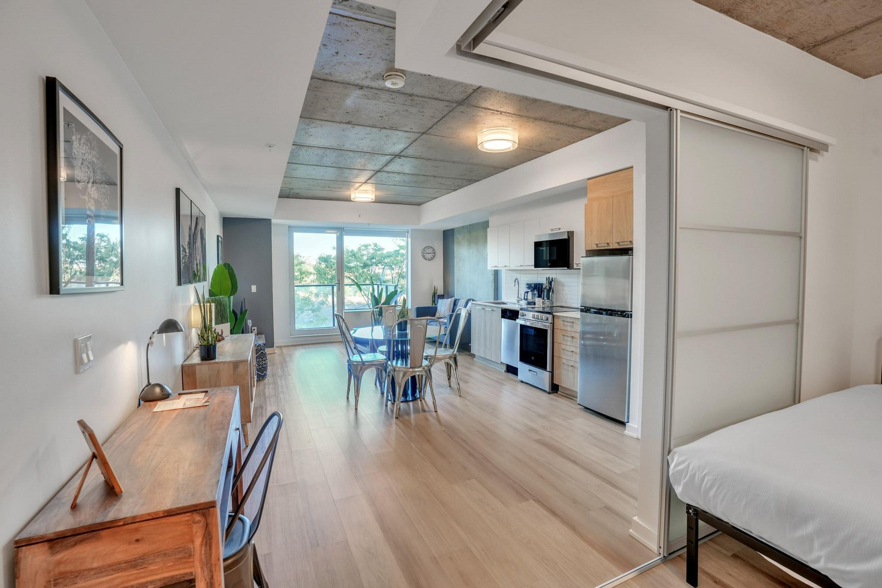 Modern Apartment in Ottawa | All inclusive | Short-term Rental - Photo 34