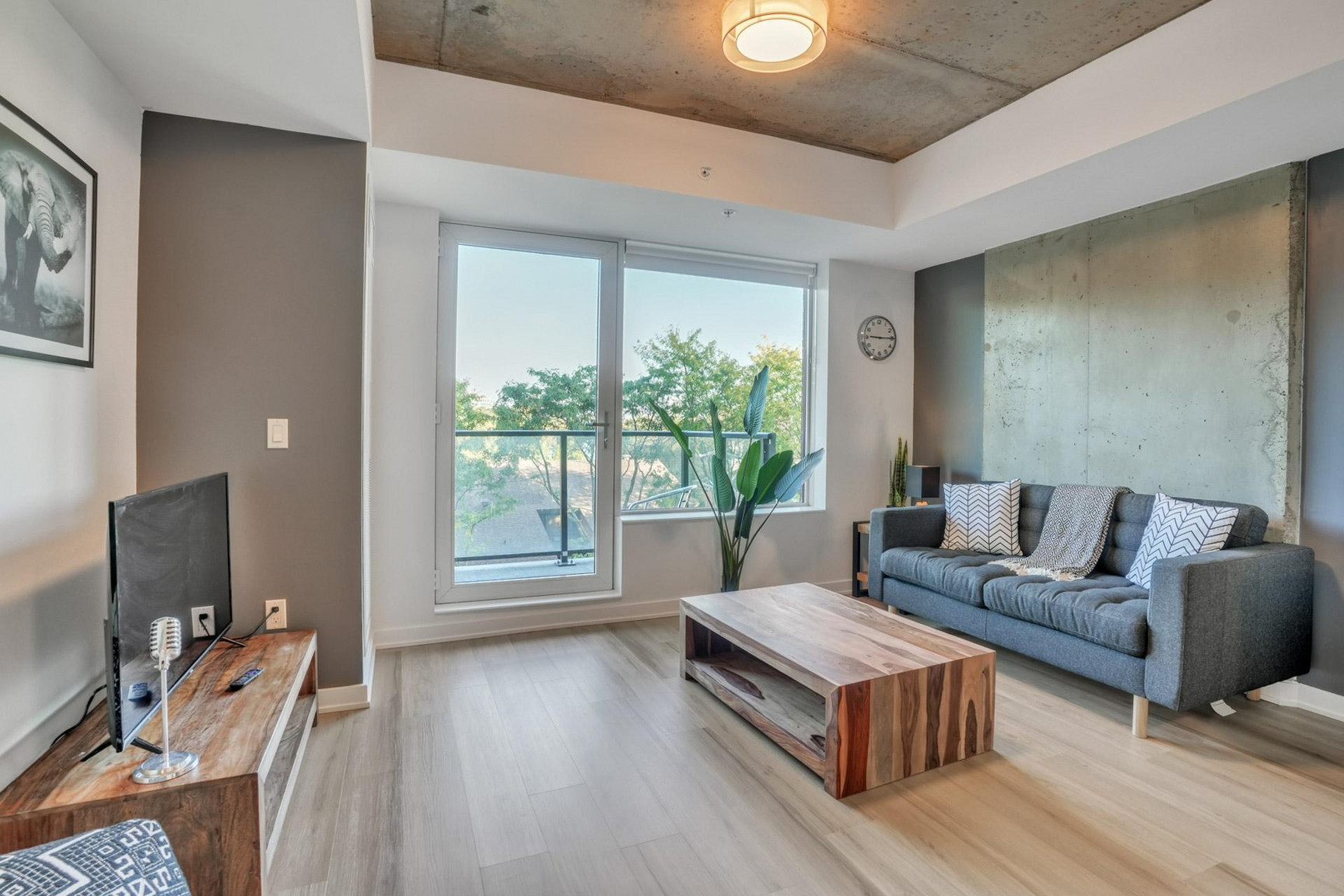 Modern Apartment in Ottawa | All inclusive | Short-term Rental - Photo 30