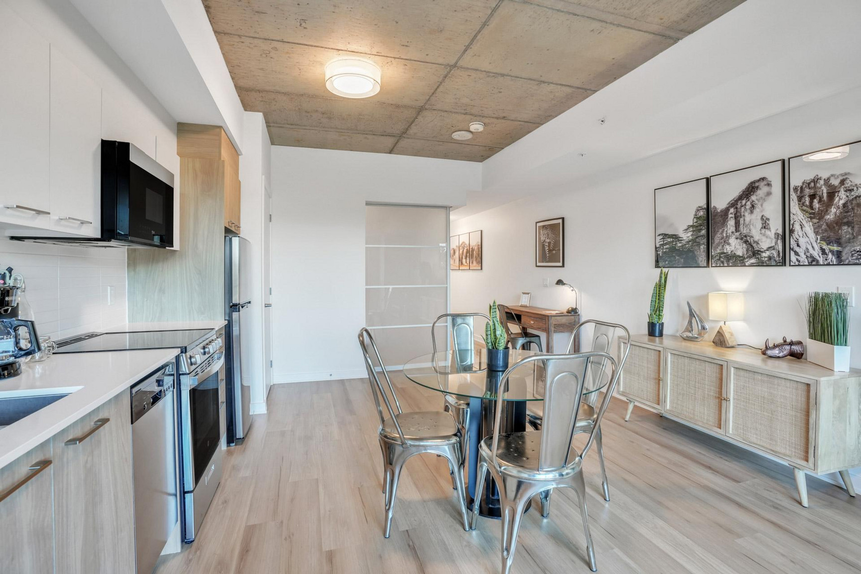 Modern Apartment in Ottawa | All inclusive | Short-term Rental - Photo 24