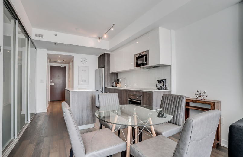 Luxury Executive Suite in Ottawa | All Inclusive - Photo 15