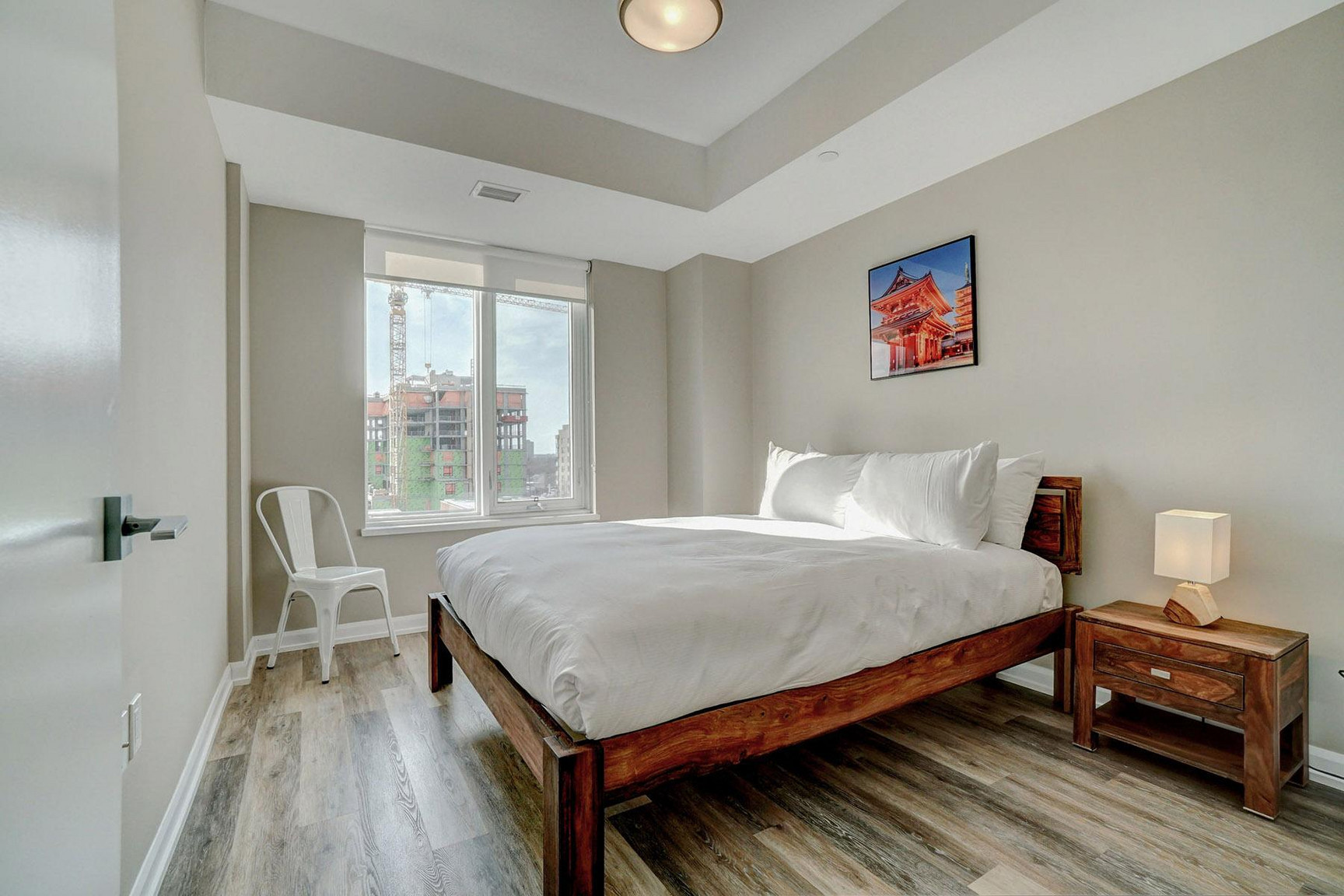 Modern Apartment in Ottawa | Flexible Lease | Fully Furnished - Photo 53