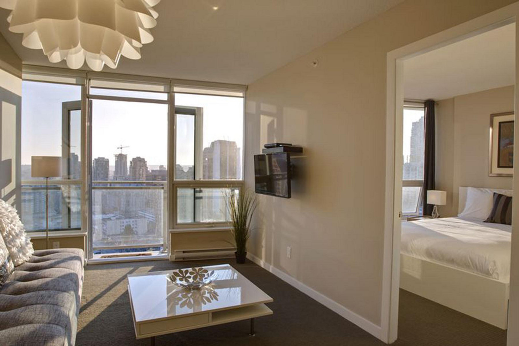 Furnished Apartment in Vancouver | All Inclusive - Photo 19