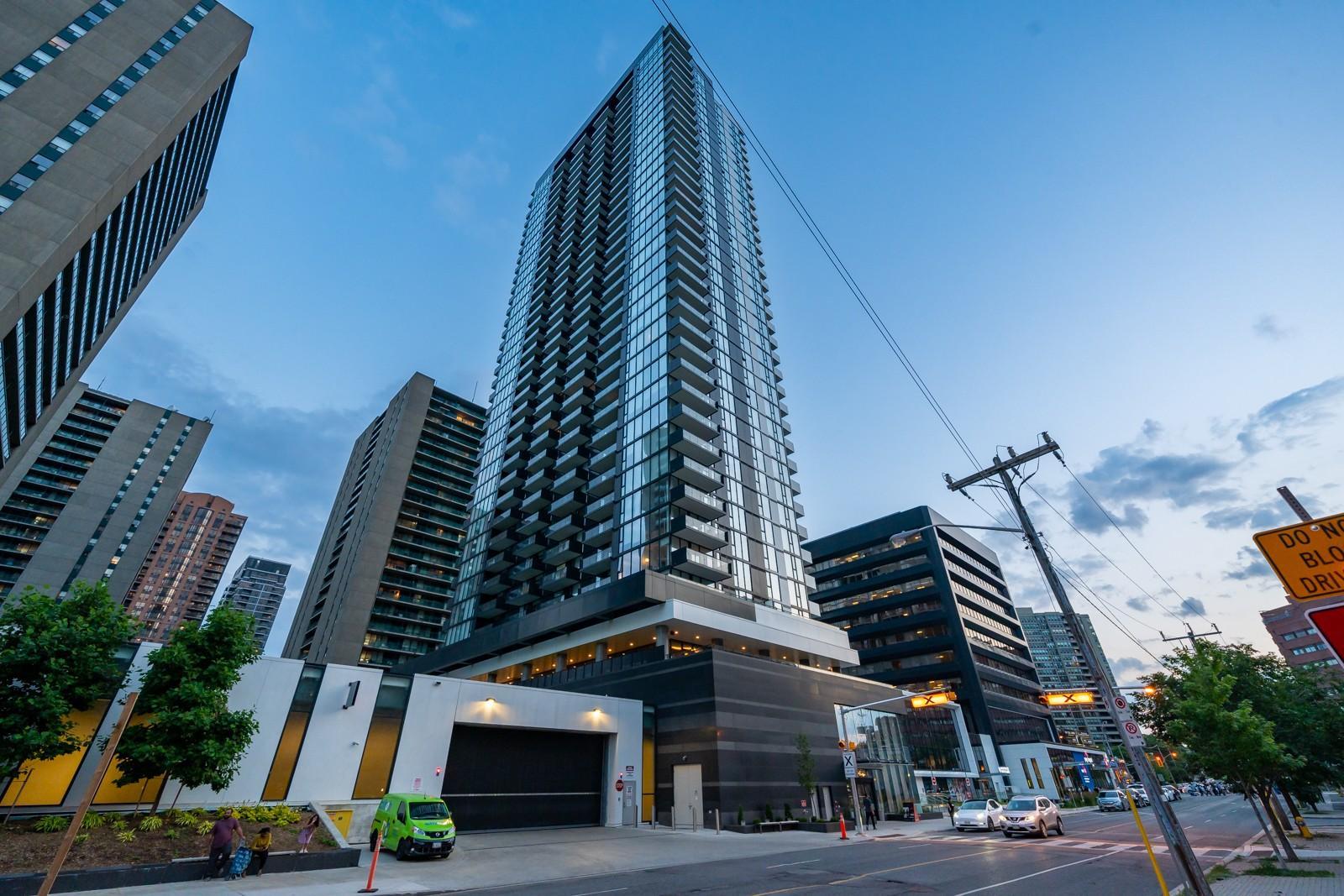 Modern Apartment in North York | Fully Furnished | All Inclusive