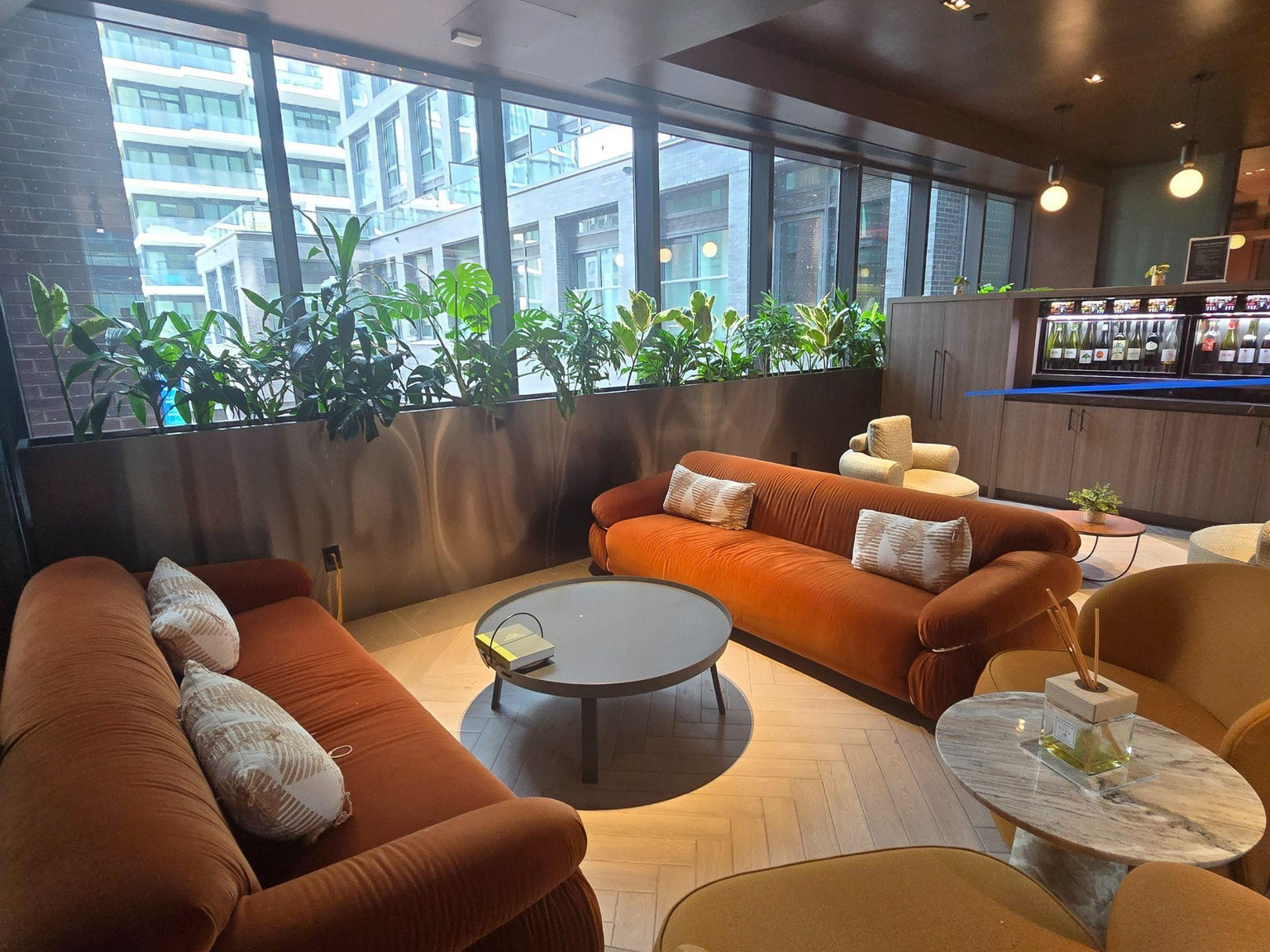 Luxury Apartment in Downtown Toronto | Fully Furnished | Short Term Rental - Photo 28