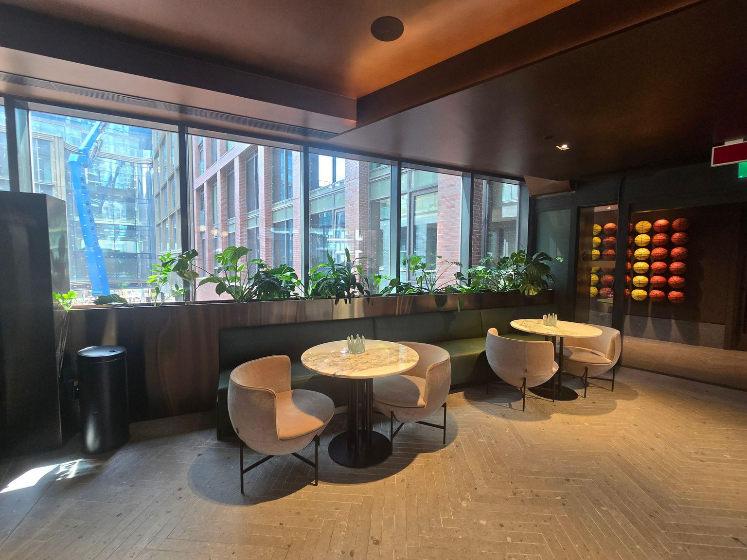 Luxury Apartment in Downtown Toronto | Fully Furnished | Short Term Rental - Photo 31