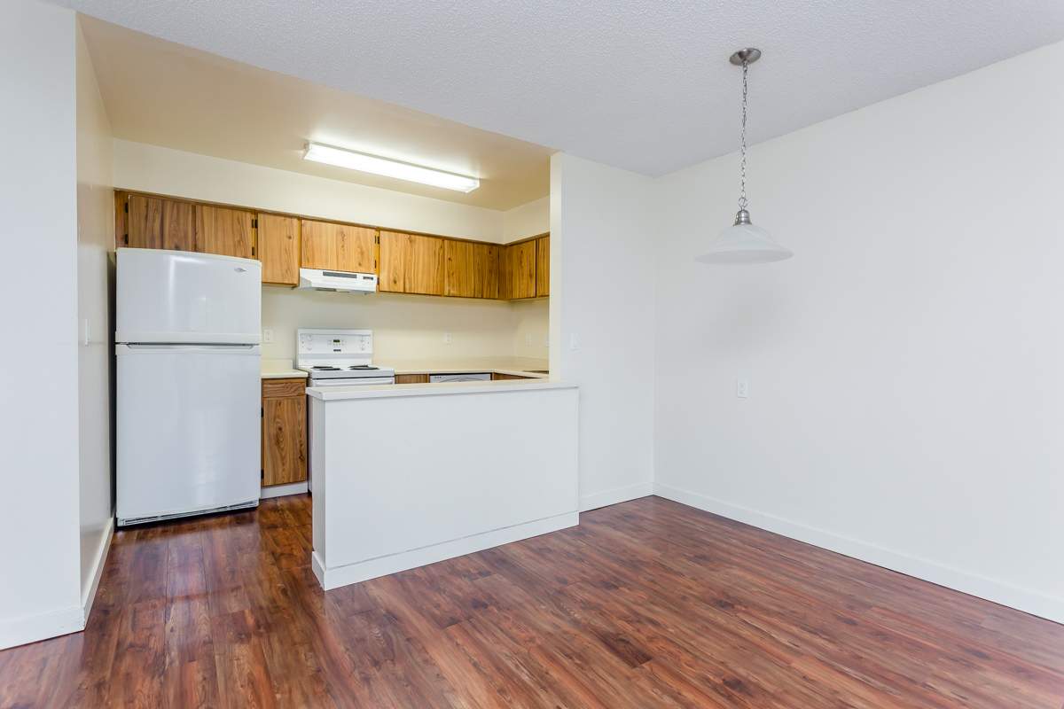 Sandringham Apartments - Photo 3