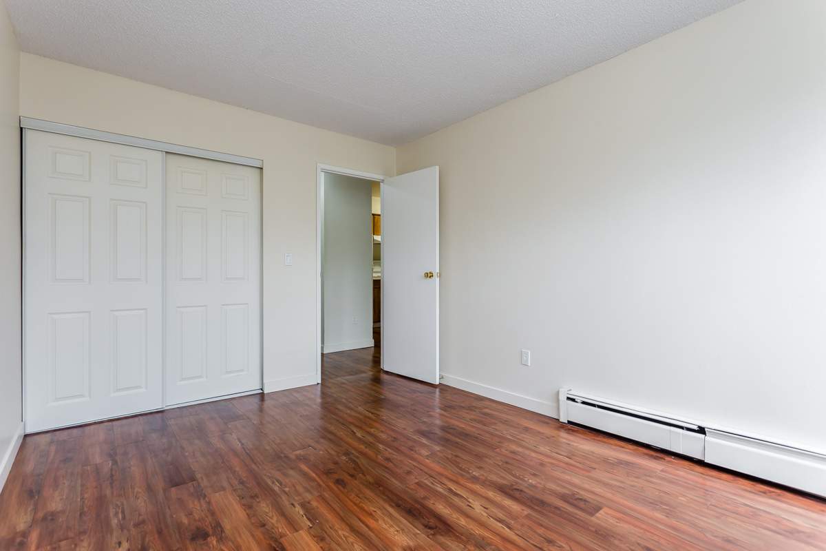 Sandringham Apartments - Photo 8