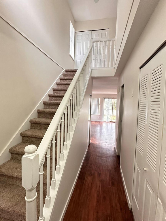 Abbey Glenn Townhomes - Orchid