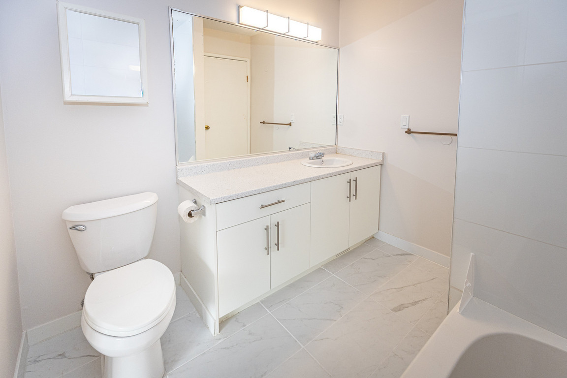 Abbey Glenn Townhomes - Orchid