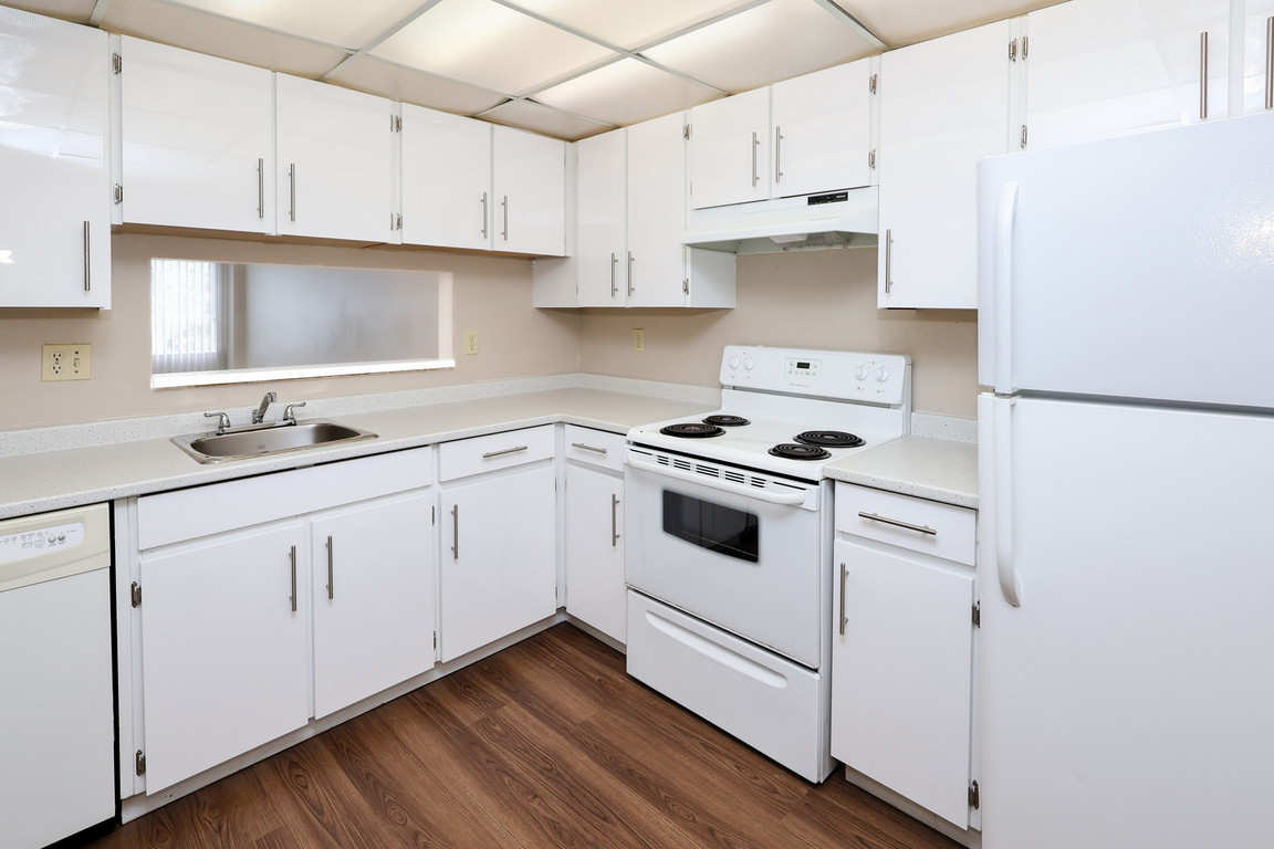 Elmwood Apartments