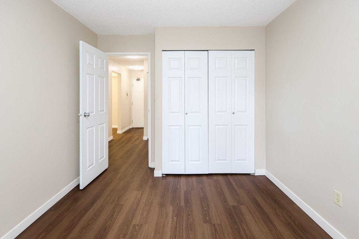 Elmwood Apartments
