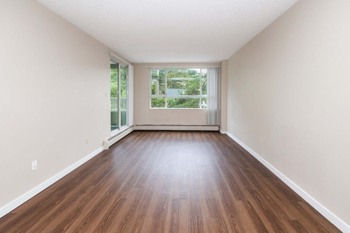 Elmwood Apartments