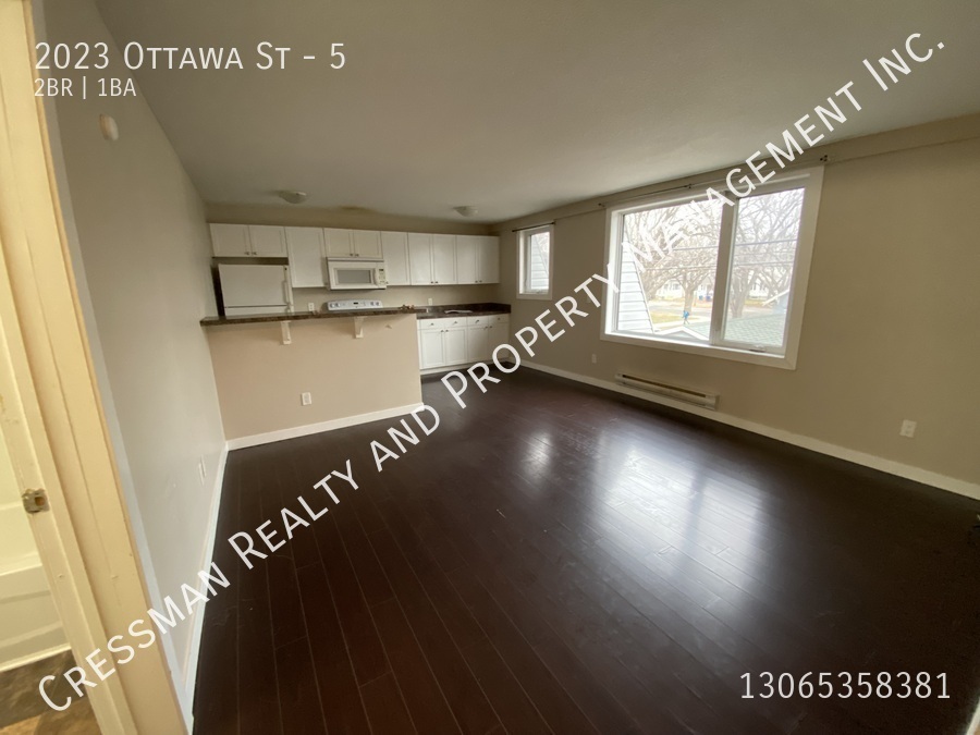 2023 Ottawa St - Photo 7