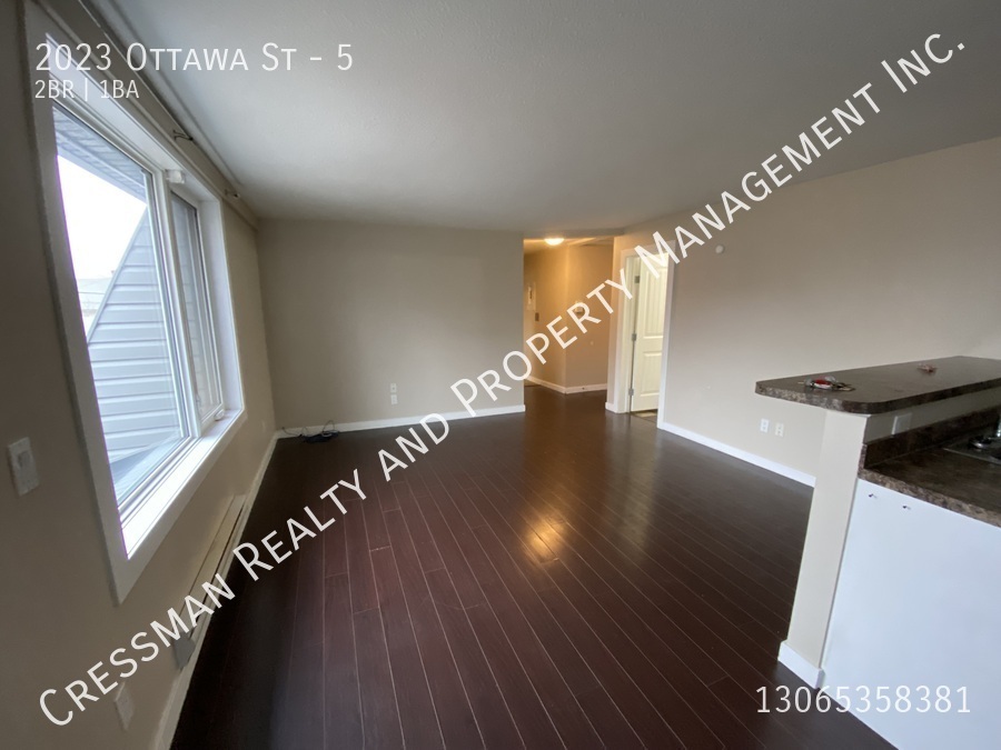 2023 Ottawa St - Photo 9