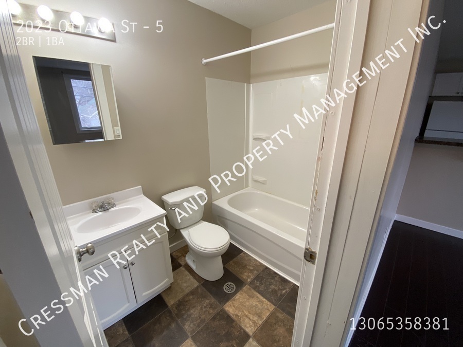 2023 Ottawa St - Photo 17