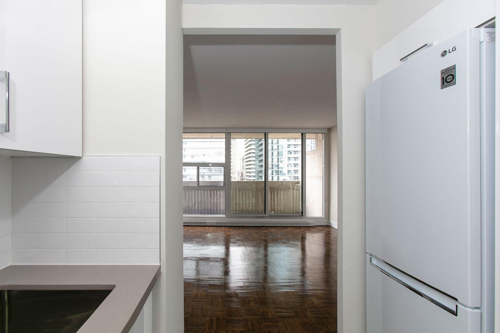 33 Isabella Street  - Photo 3