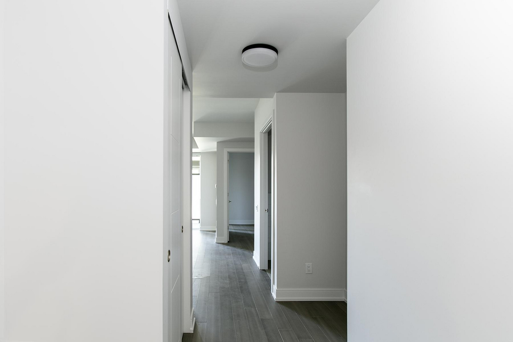 664 Spadina Ave  - Photo 27