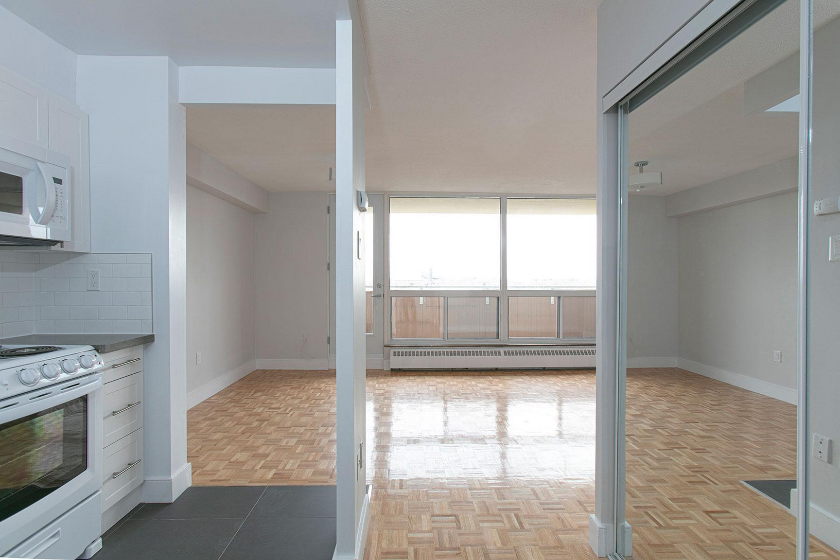 666 Spadina Ave  - Photo 17
