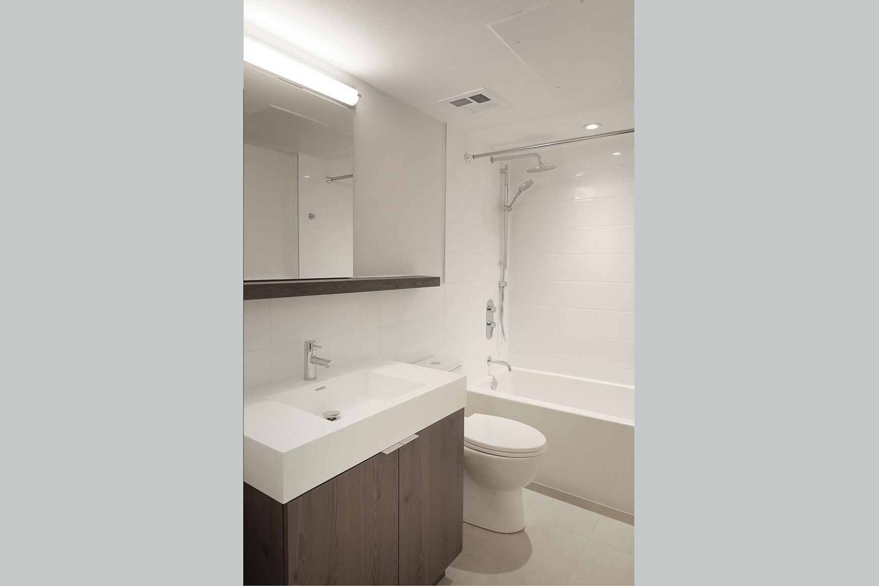 2525 Bathurst St - Photo 17