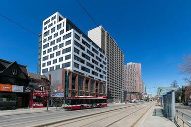 664 Spadina Ave 