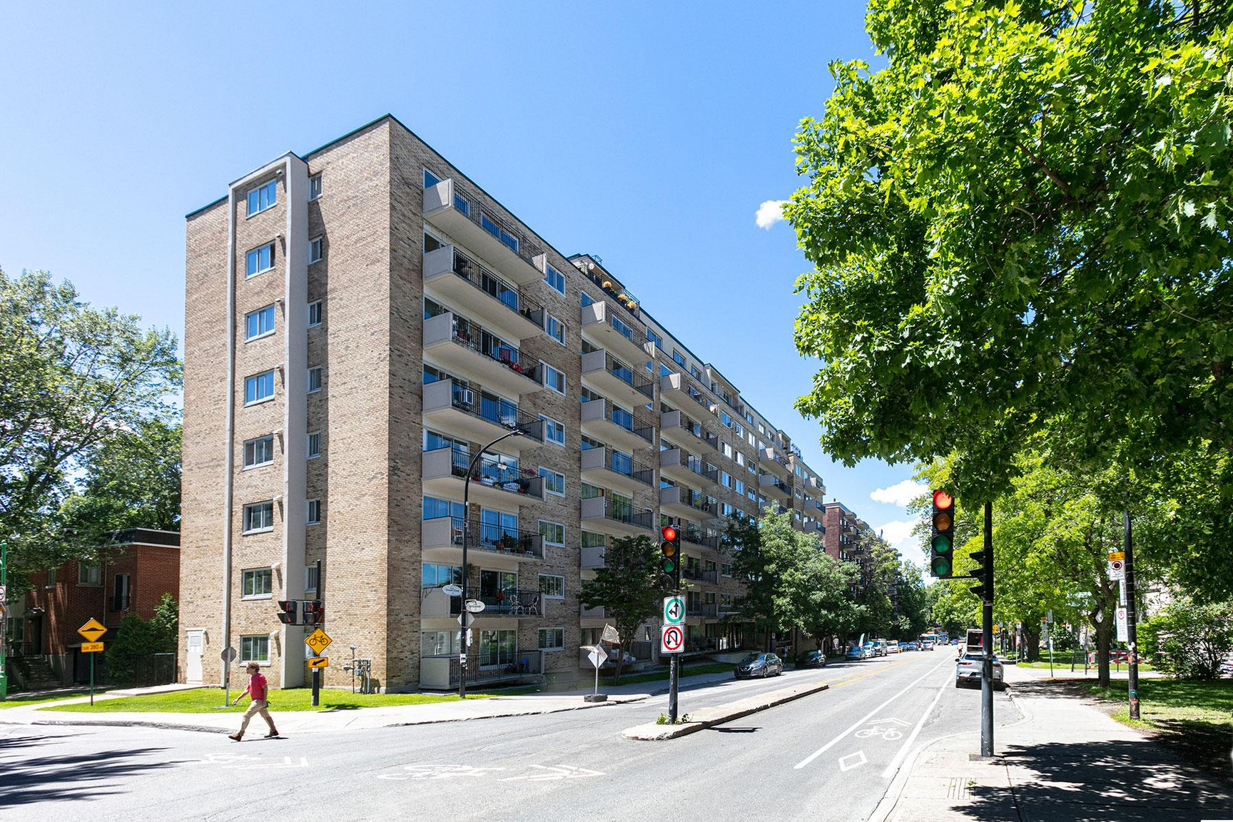 3 ½ - Montréal — photo 1