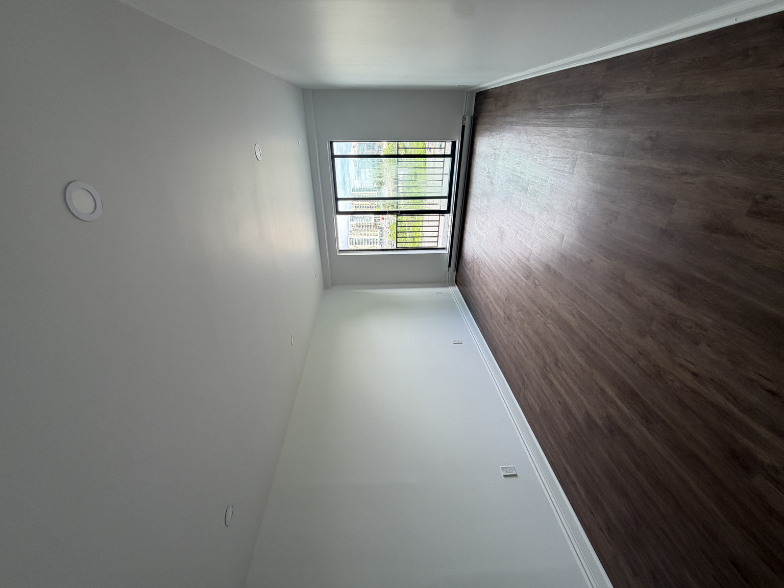 1111 Rue Mistral — photo 3