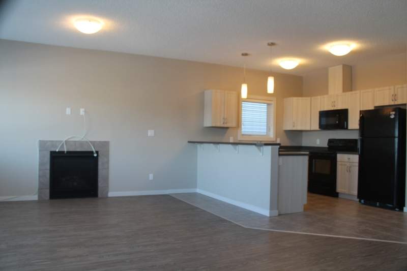 3940 Claxton Loop SW - Upper - Photo 8