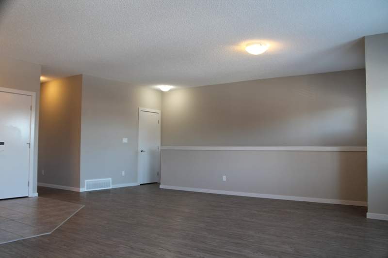 3940 Claxton Loop SW - Upper - Photo 14