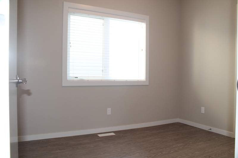 3940 Claxton Loop SW - Upper - Photo 22