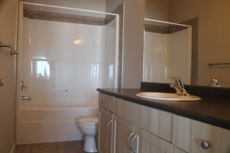 3940 Claxton Loop SW - Upper - Photo 26
